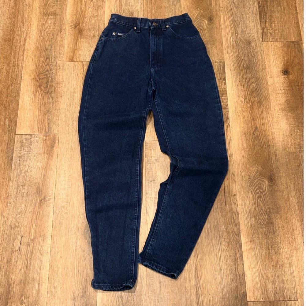 Vintage Lee High Waisted Mom Jeans Indigo Blue Tapered Leg Made in USA Size 6M